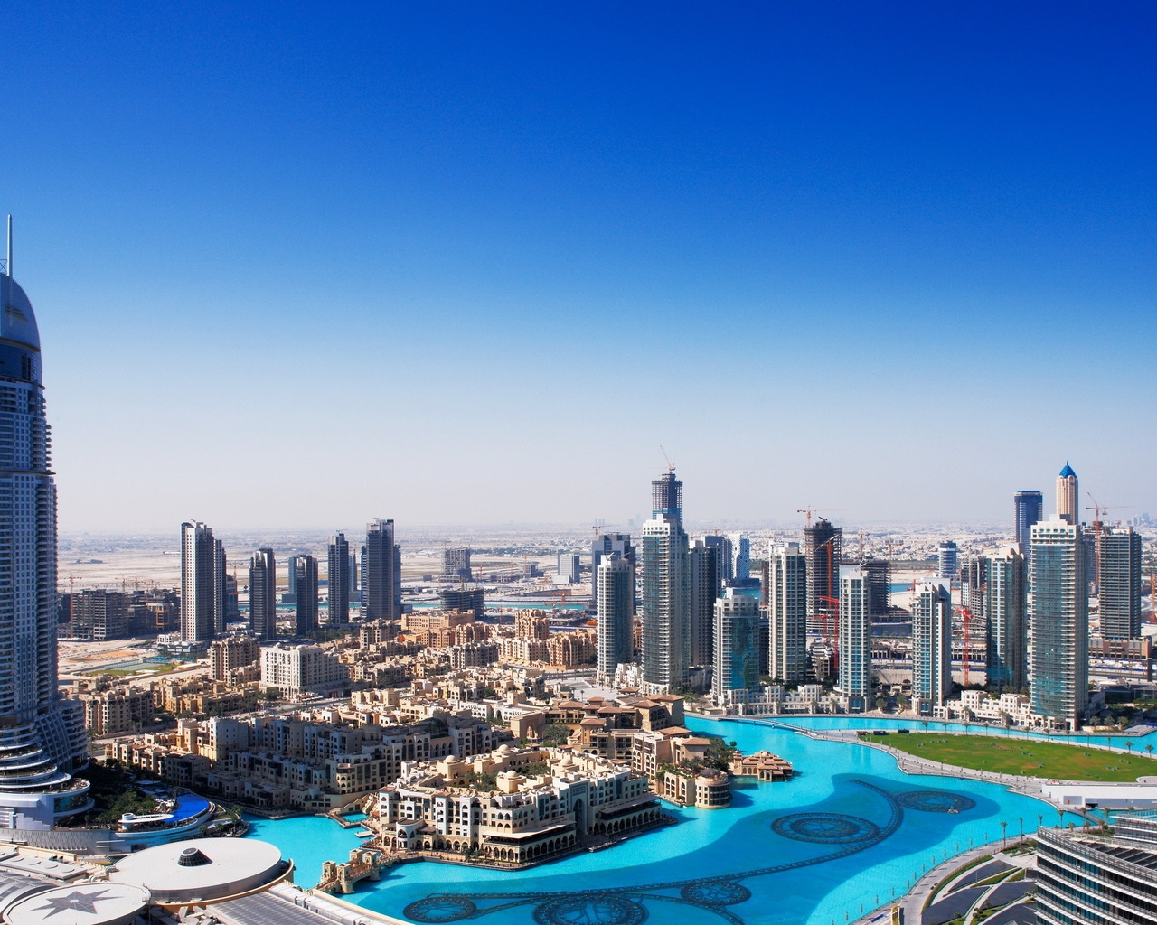 Dubai Overview for 1280 x 1024 resolution