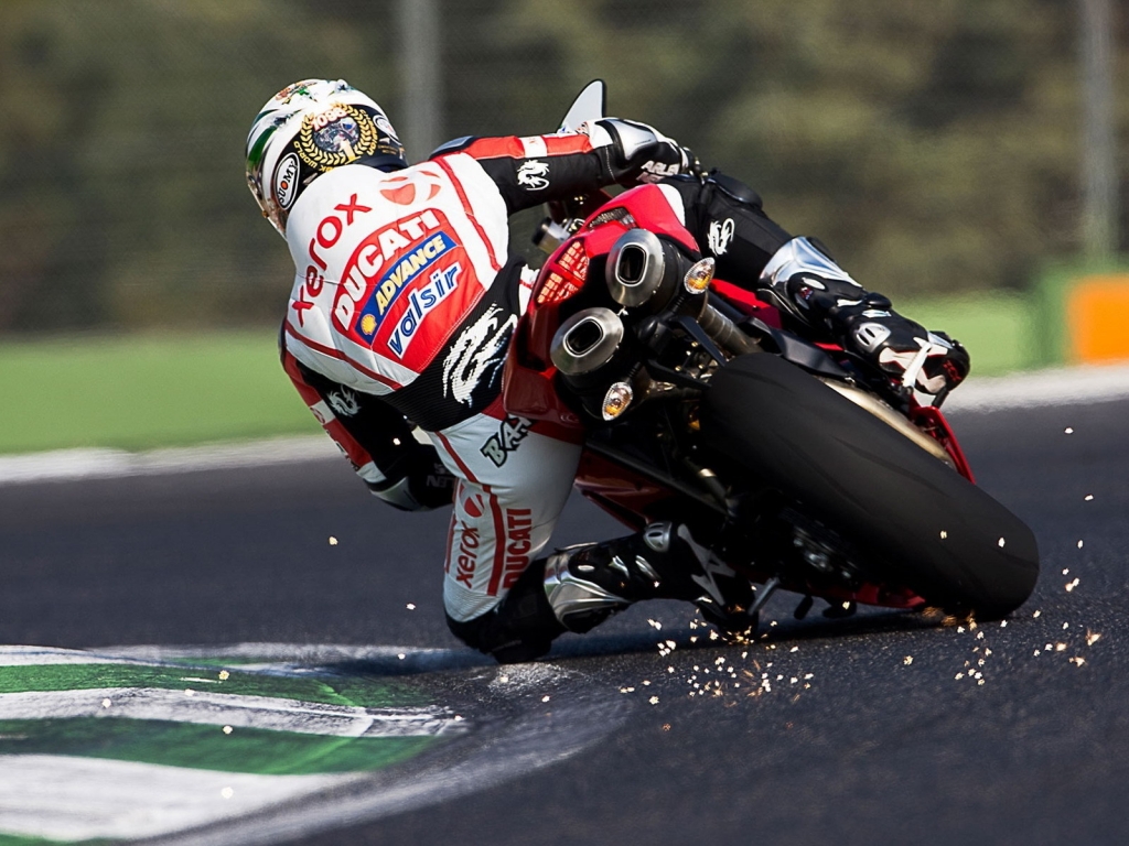 Ducati Moto Driver for 1024 x 768 resolution
