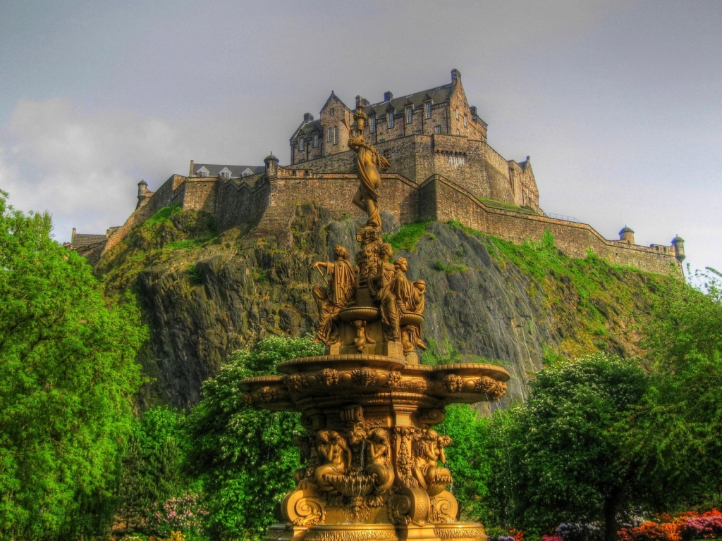 Edinburgh Castle Scotland for 1024 x 768 resolution
