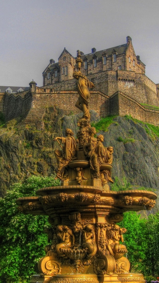 Edinburgh Castle Scotland for 640 x 1136 iPhone 5 resolution