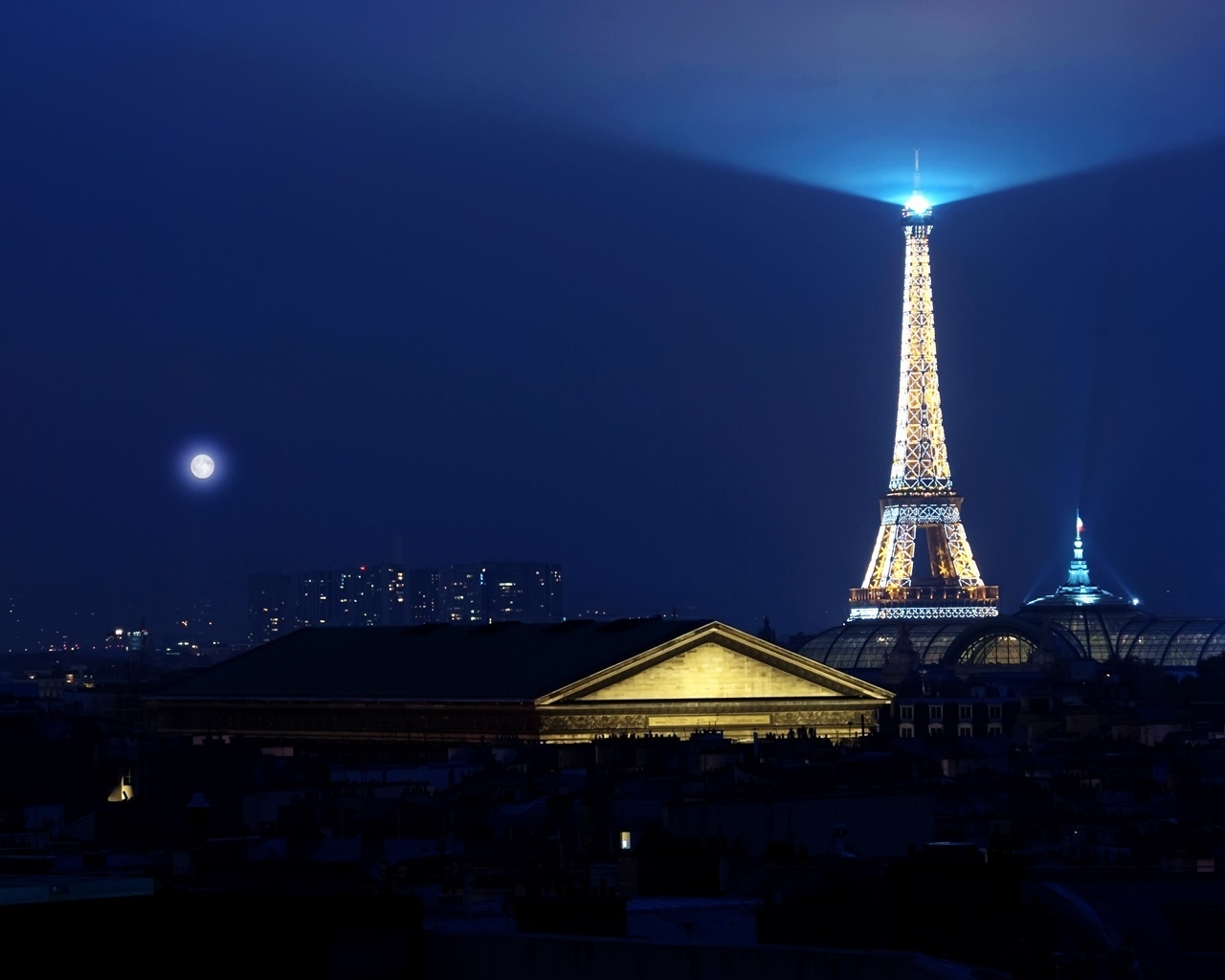 Eiffel Tower Light for 1280 x 1024 resolution