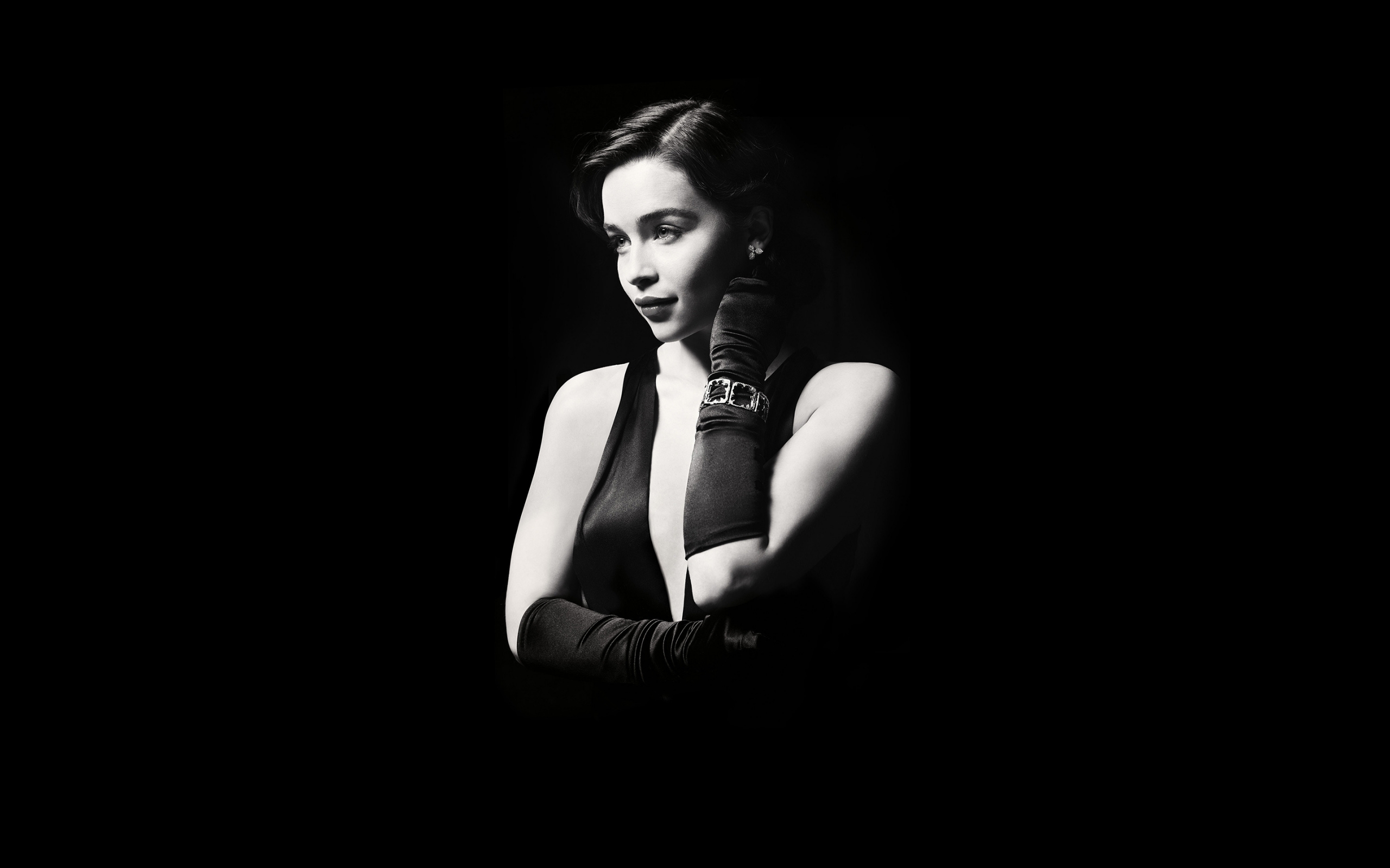 Emilia Clarke Black White for 2560 x 1600 widescreen resolution