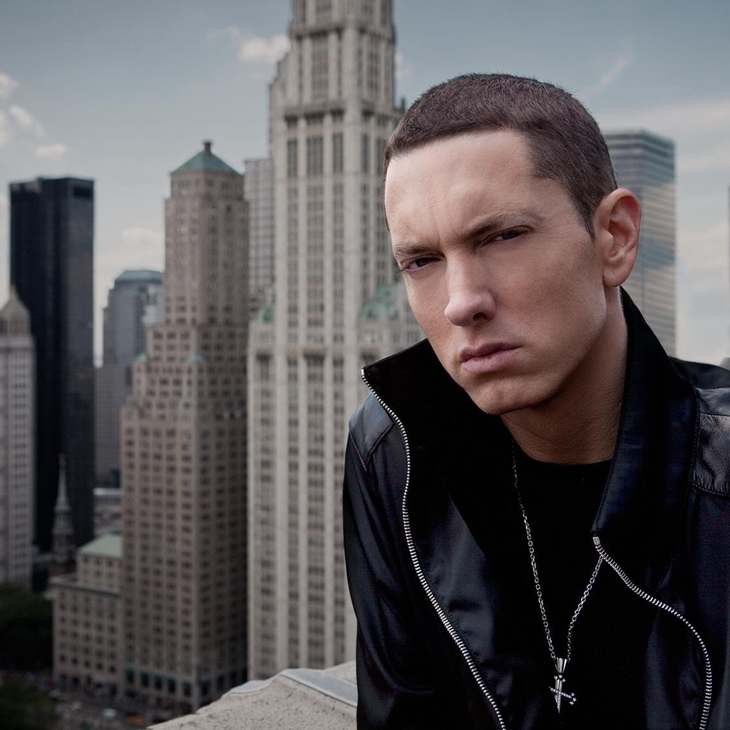 Eminem Close Look for 1024 x 1024 iPad resolution