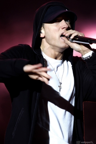 Eminem Performing for 320 x 480 iPhone resolution