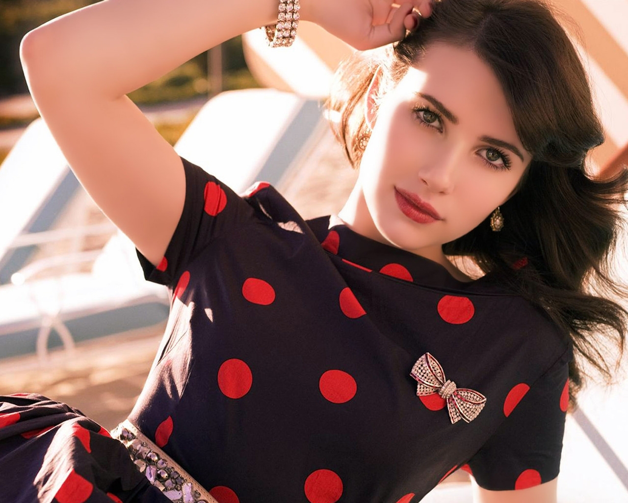 Emma Roberts for 1280 x 1024 resolution