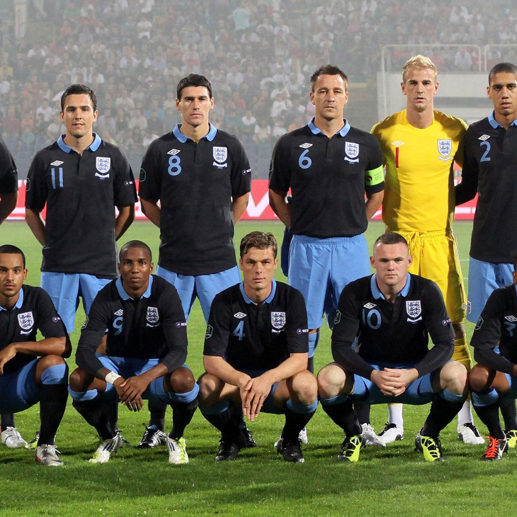 England National Team for 1024 x 1024 iPad resolution