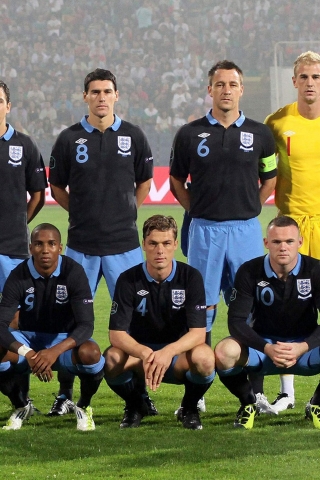 England National Team for 320 x 480 iPhone resolution