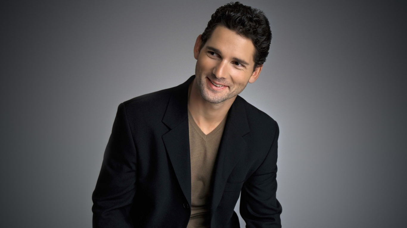 Eric Bana for 1366 x 768 HDTV resolution