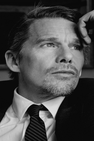 Ethan Hawke for 320 x 480 iPhone resolution
