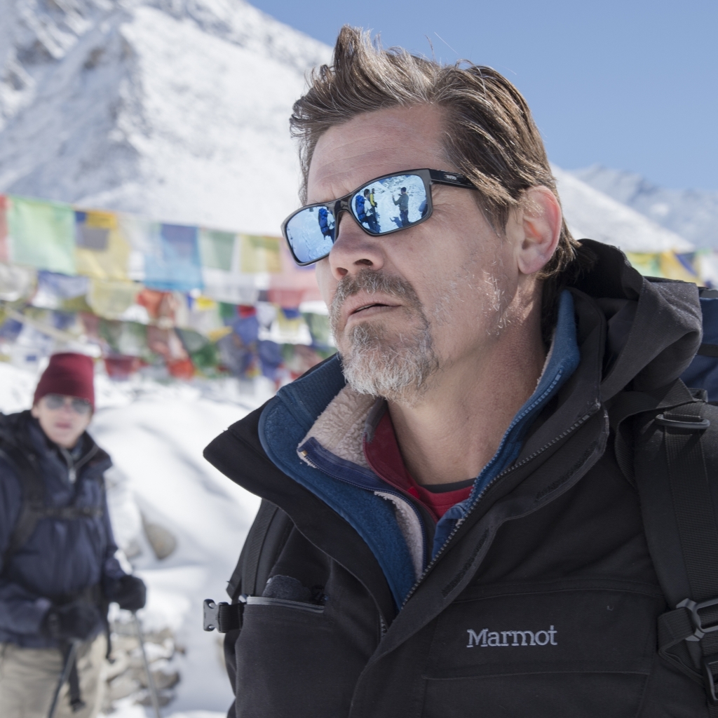 Everest Movie Josh Brolin for 1024 x 1024 iPad resolution