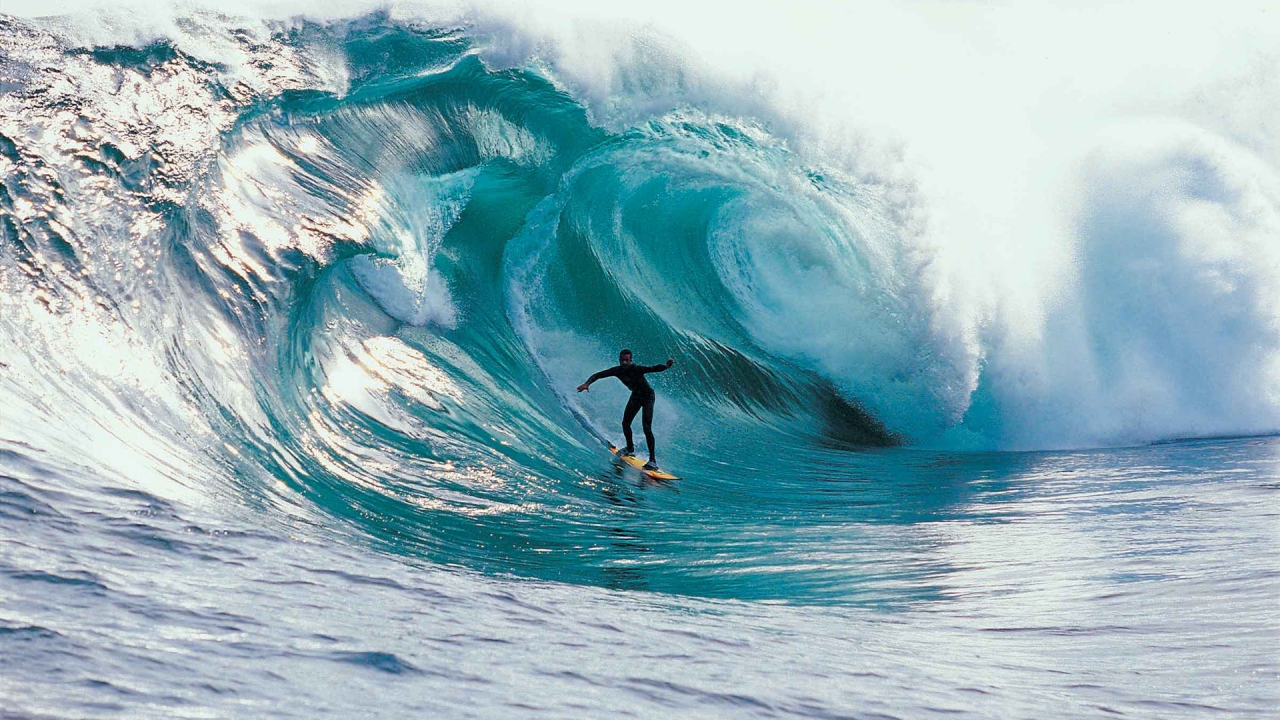 Extreme Ocean Surfing for 1280 x 720 HDTV 720p resolution