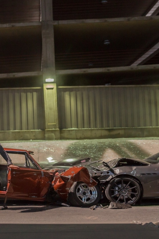Fast And Furious 7 Movie Scene for 640 x 960 iPhone 4 resolution