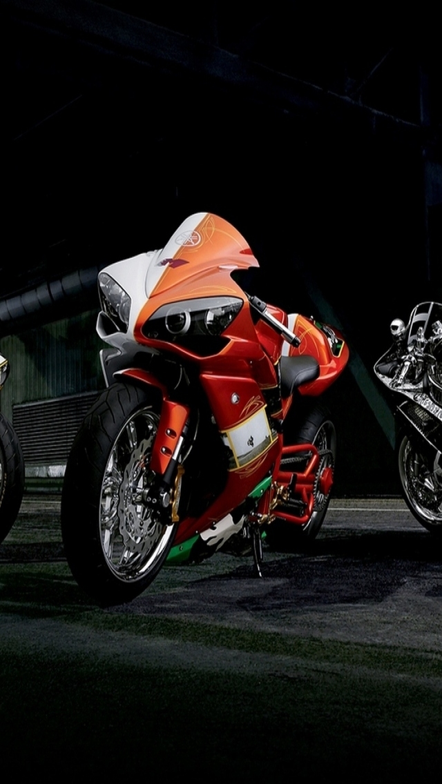 Fast Yamaha Motorbikes for 640 x 1136 iPhone 5 resolution