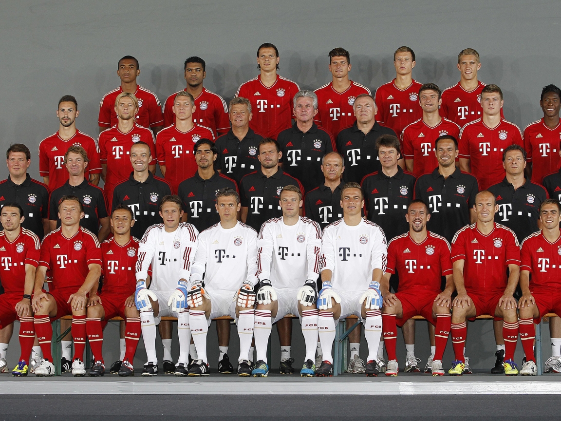 FC Bayern Munchen 2012 2013 for 1152 x 864 resolution