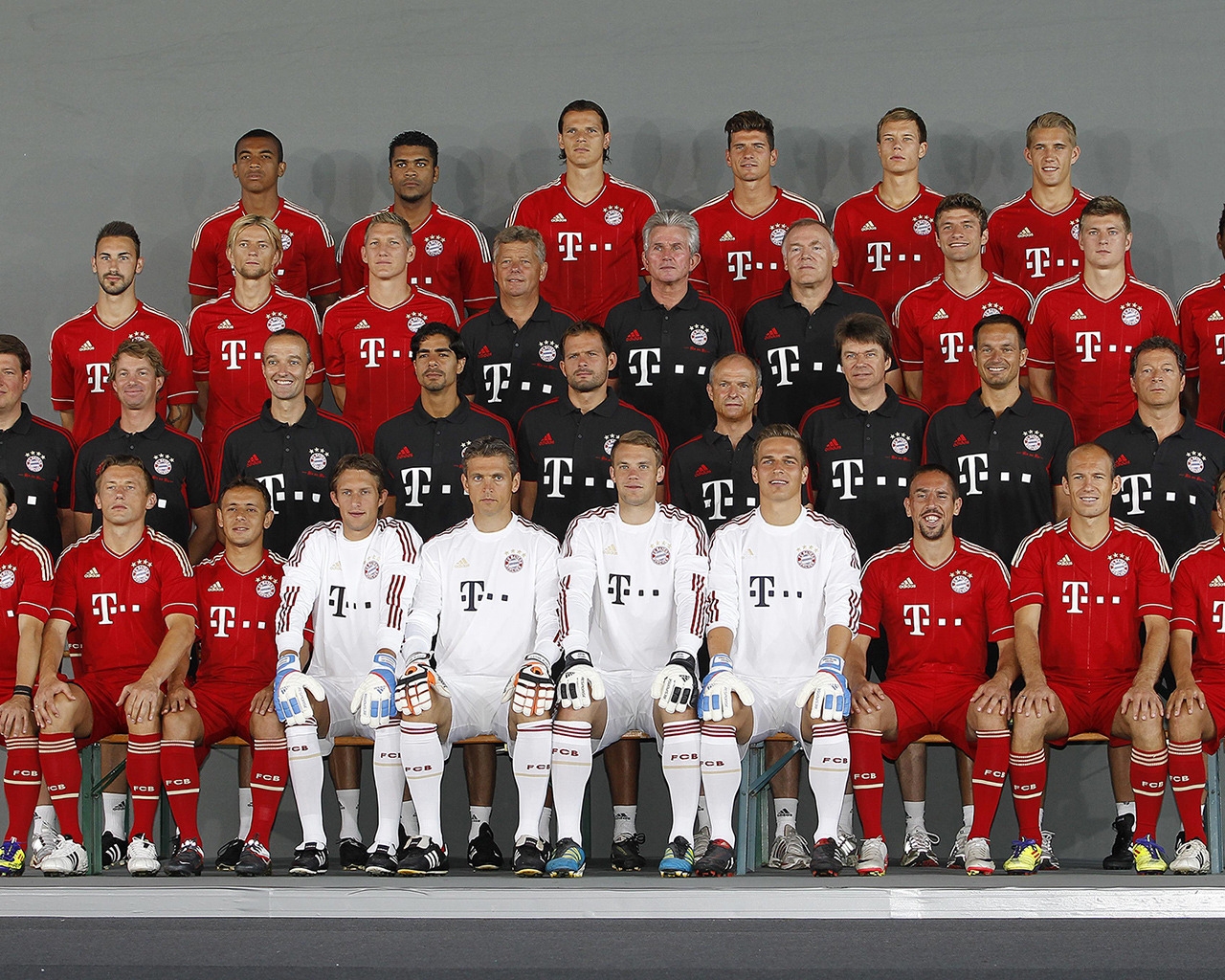FC Bayern Munchen 2012 2013 for 1280 x 1024 resolution