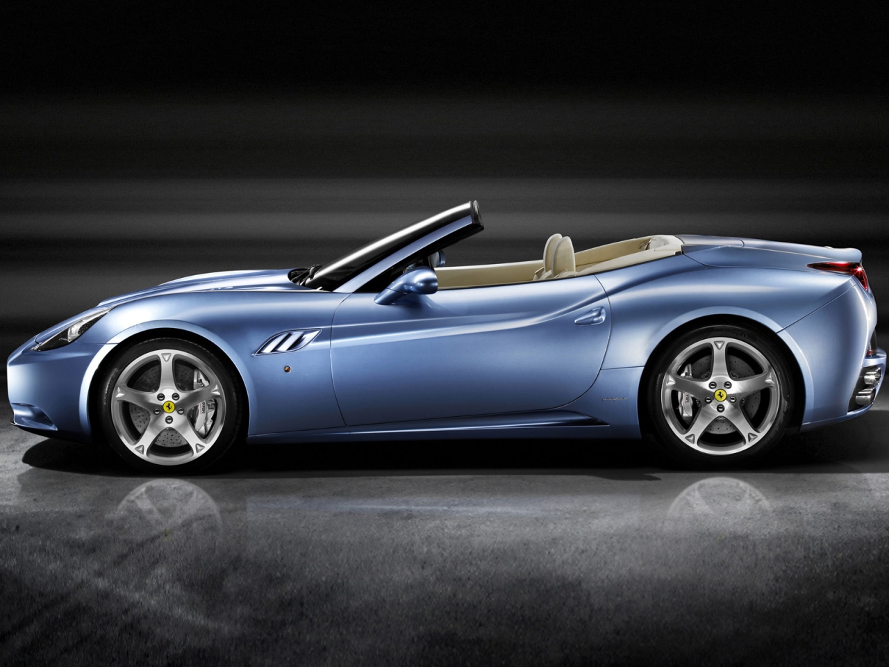 Ferrari California Blue  for 1280 x 960 resolution