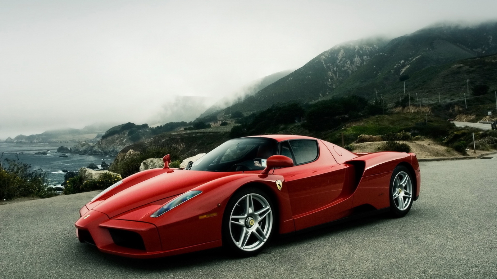 Ferrari Enzo for 1600 x 900 HDTV resolution