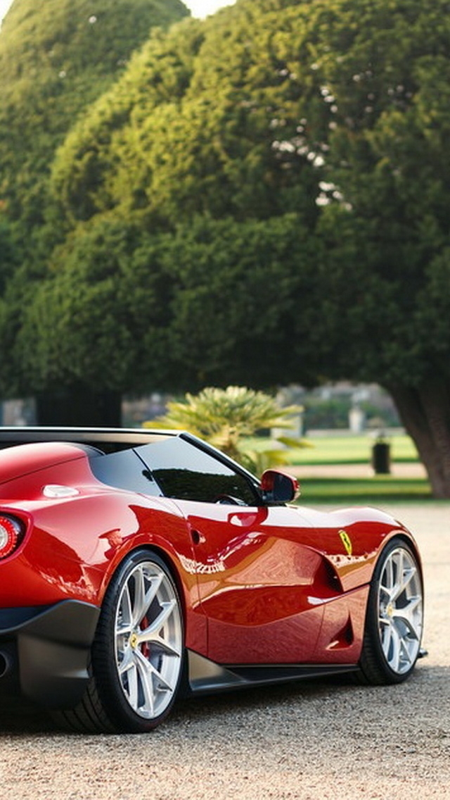 Ferrari F12 TRS for 640 x 1136 iPhone 5 resolution