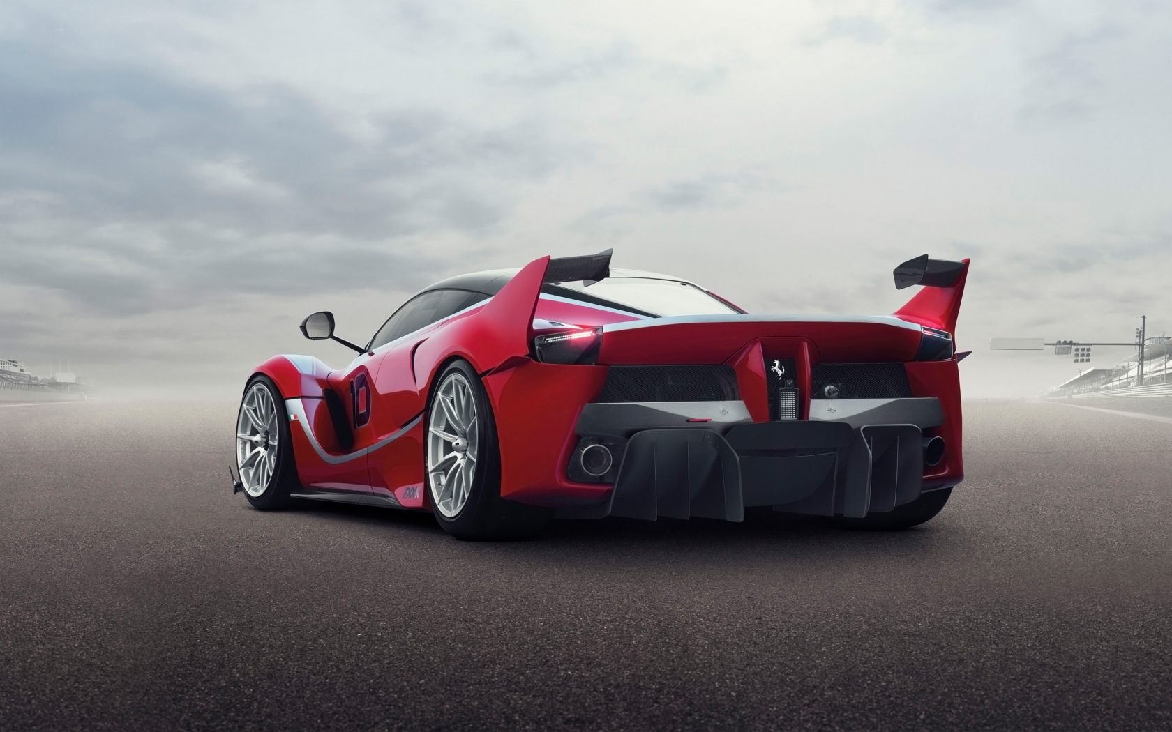 Ferrari FXX Static 2015 for 1680 x 1050 widescreen resolution