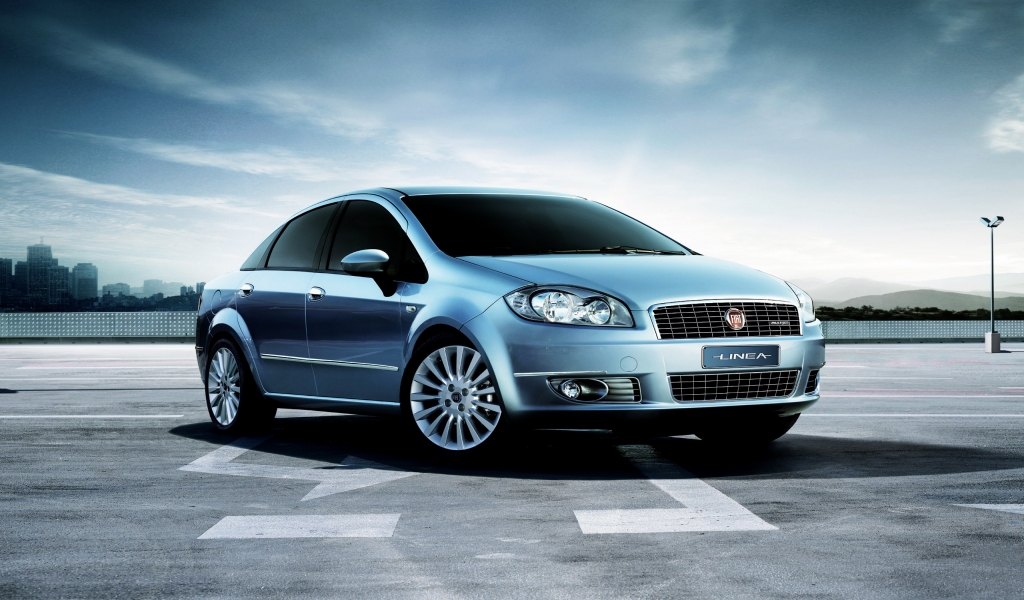 Fiat Linea 2009 for 1024 x 600 widescreen resolution
