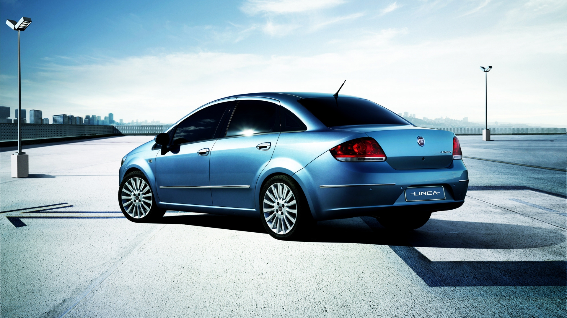 Fiat Linea 2009 Rear for 1920 x 1080 HDTV 1080p resolution