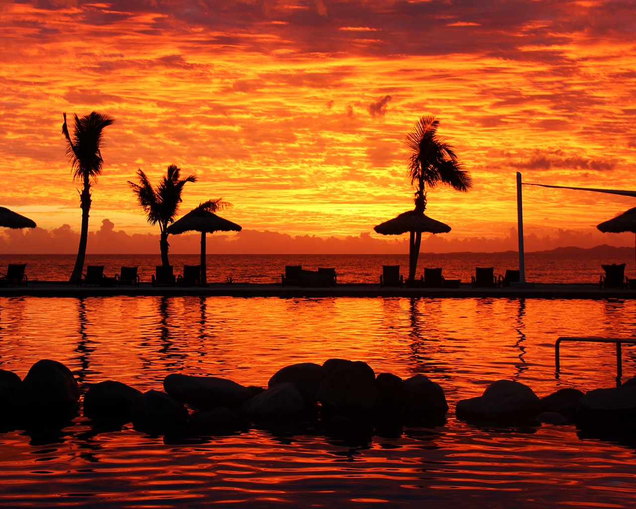 Fijian Sunset for 1280 x 1024 resolution