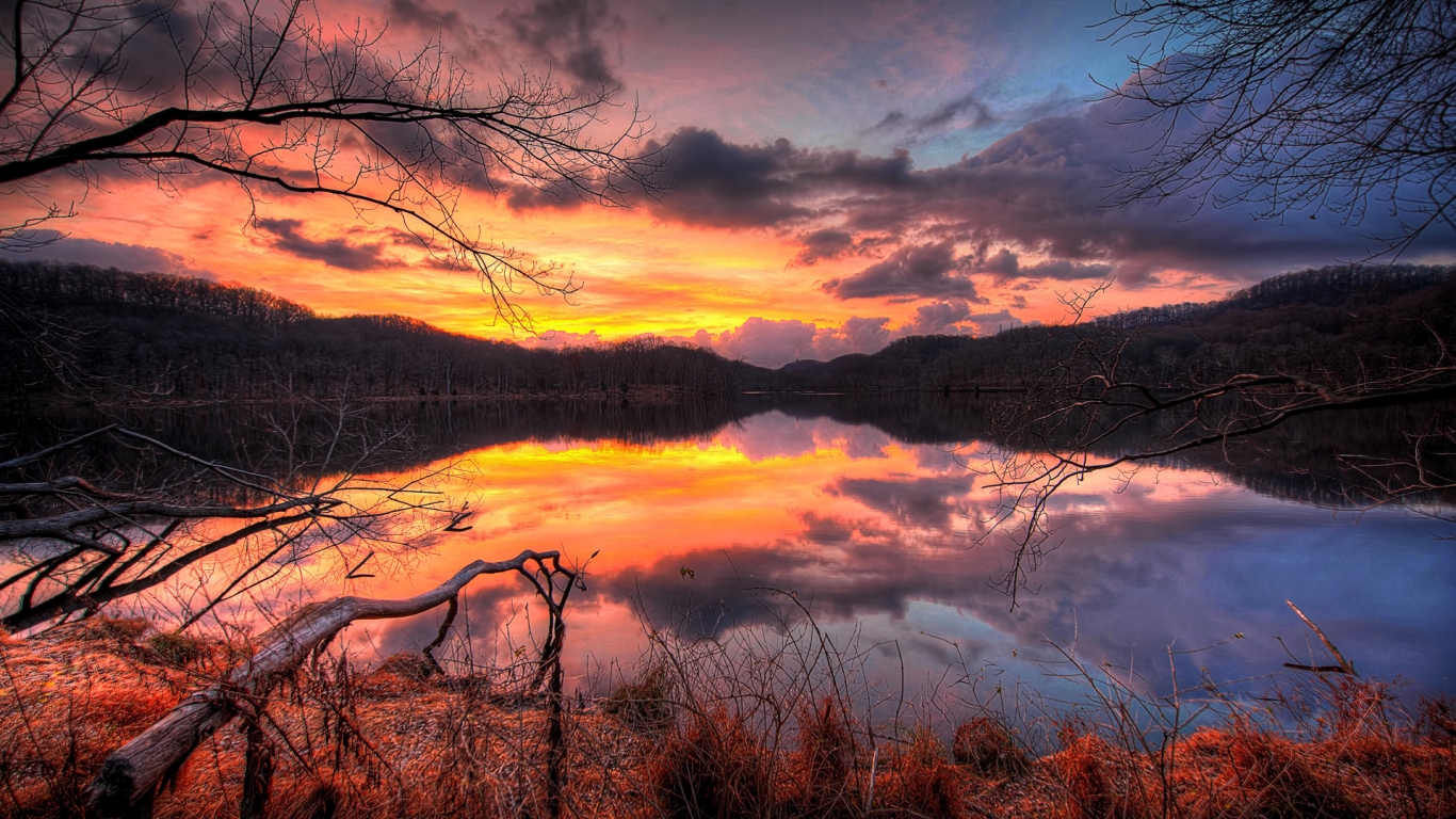 Fire Sunset Reflection for 1366 x 768 HDTV resolution