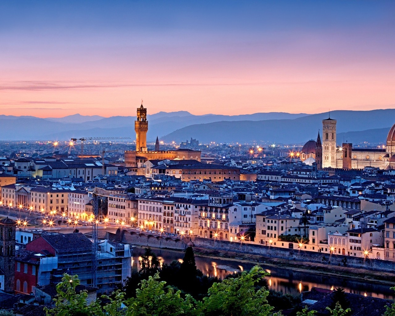 Firenze for 1280 x 1024 resolution
