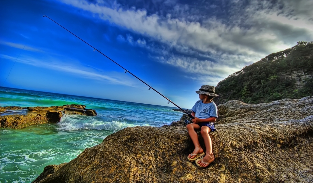 Fishing Boy for 1024 x 600 widescreen resolution
