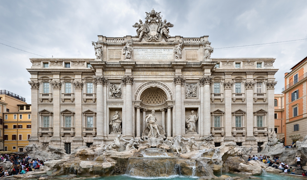 Fontana di Trevi Italy for 1024 x 600 widescreen resolution