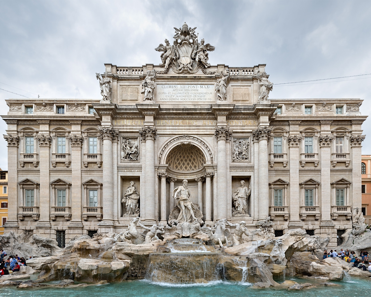 Fontana di Trevi Italy for 1280 x 1024 resolution