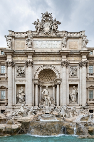 Fontana di Trevi Italy for 320 x 480 iPhone resolution