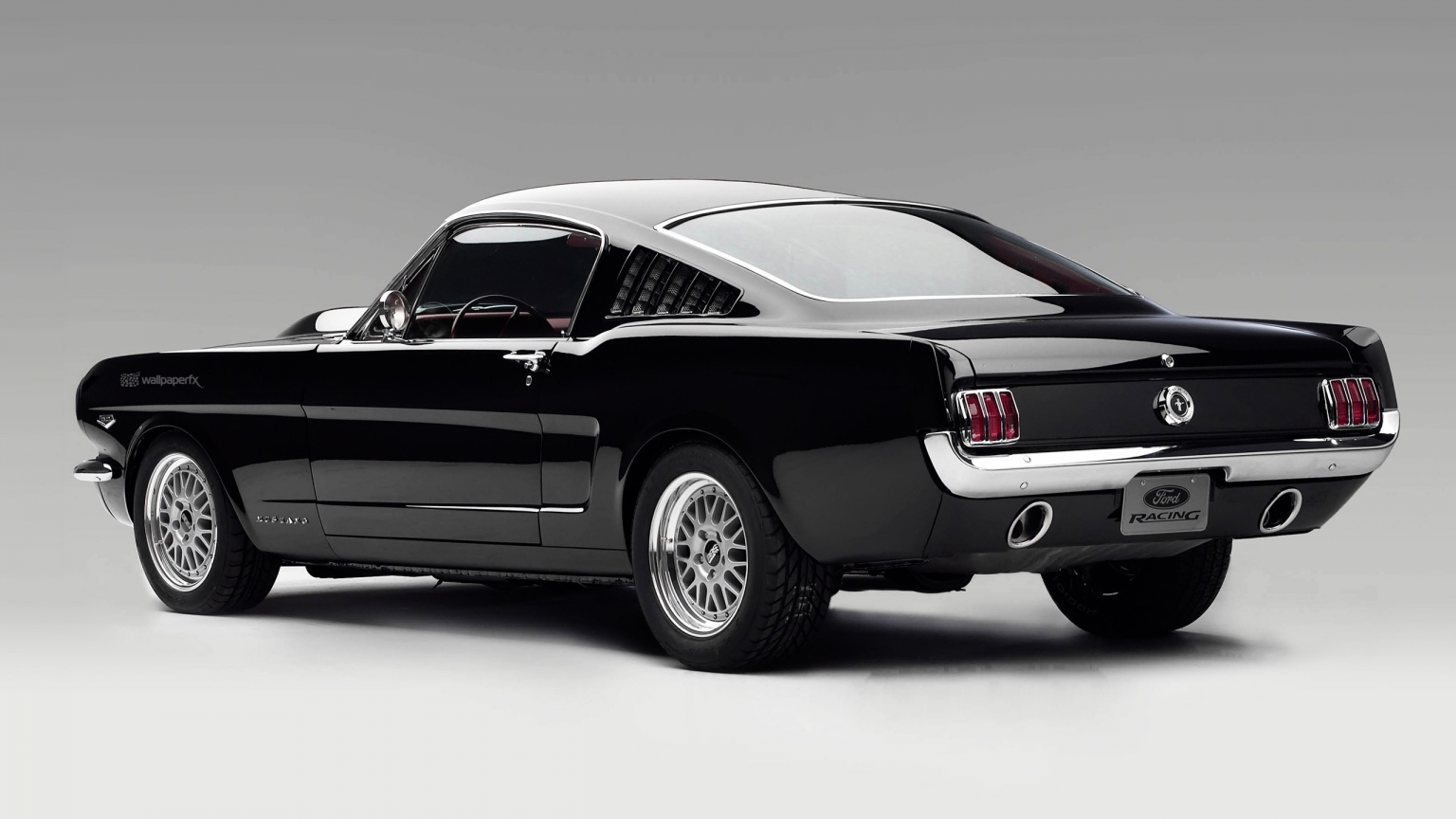 Ford Mustang Classic for 1536 x 864 HDTV resolution