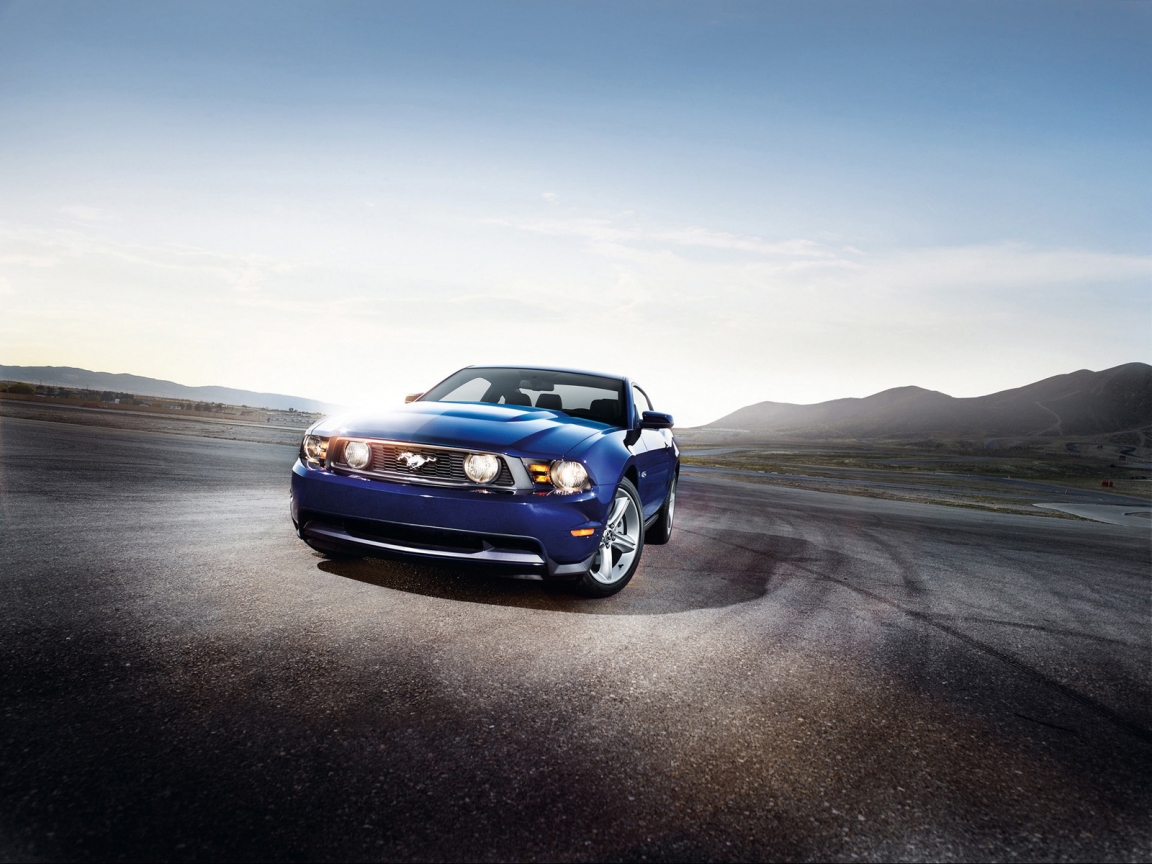 Ford Mustang GT Blue 2012 for 1152 x 864 resolution