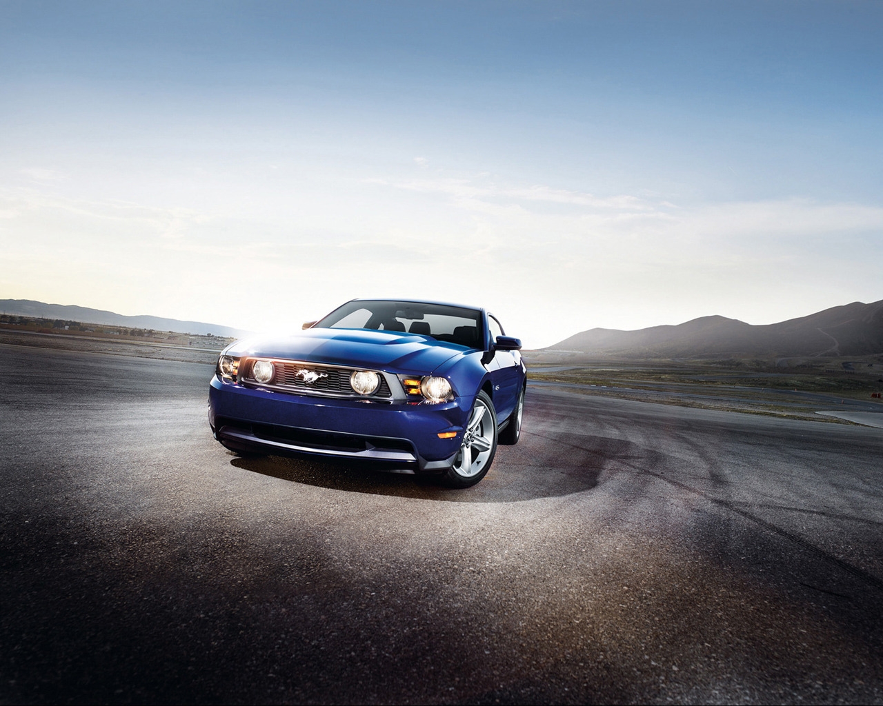 Ford Mustang GT Blue 2012 for 1280 x 1024 resolution