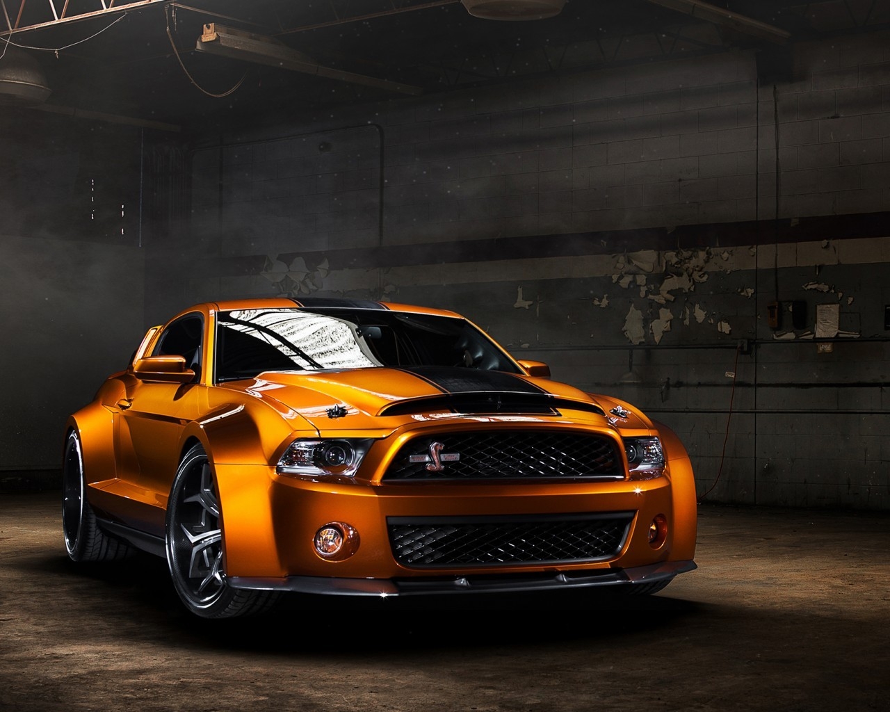 Ford Mustang Shelby GT500 for 1280 x 1024 resolution
