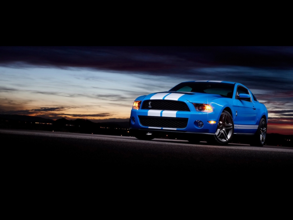 Ford Shelby GT500 Front Angle for 1024 x 768 resolution