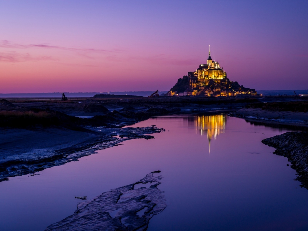 Fortress of Mont Saint Michel for 1024 x 768 resolution