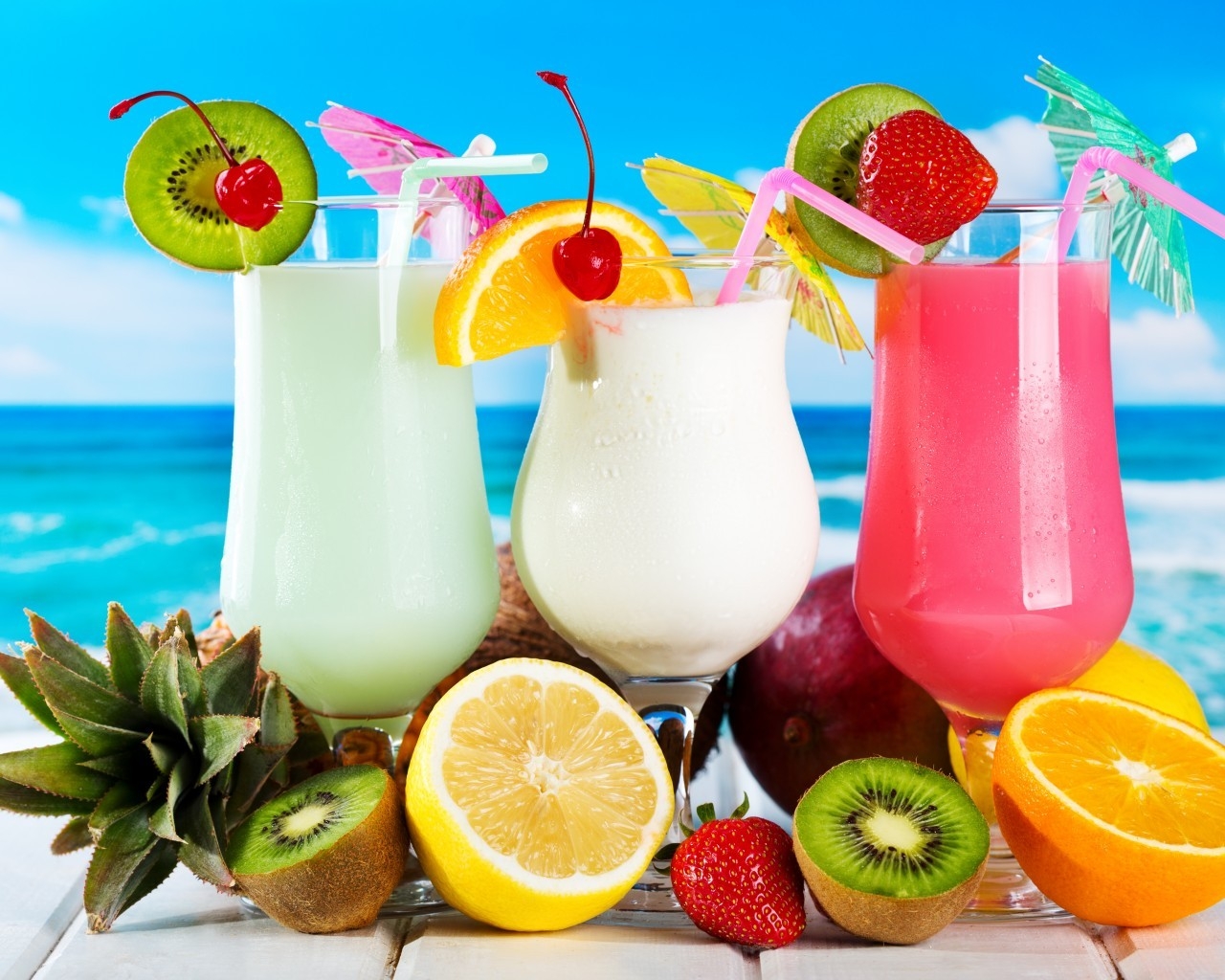 Fresh Summer Cocktails for 1280 x 1024 resolution