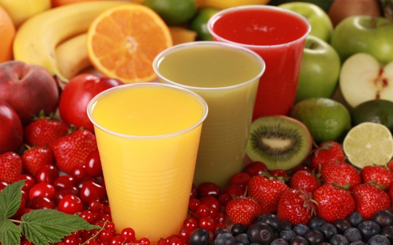 Fruits Juices for 1280 x 800 widescreen resolution