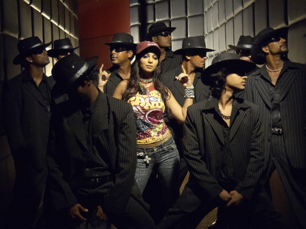 Gangster Ayesha Takia for 1024 x 768 resolution
