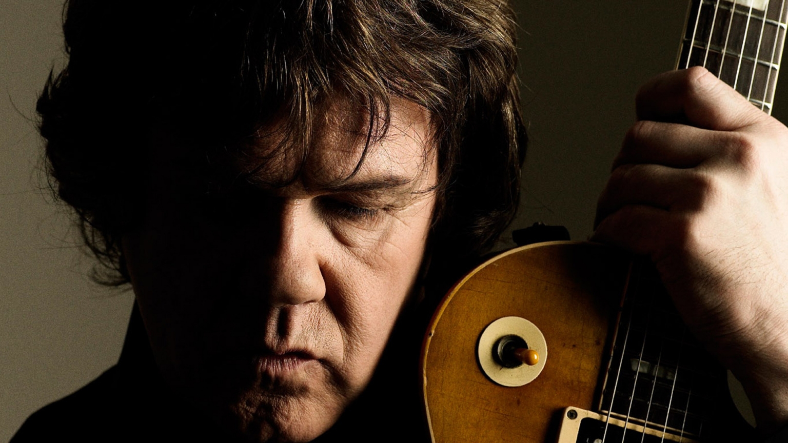 Gary Moore for 1536 x 864 HDTV resolution