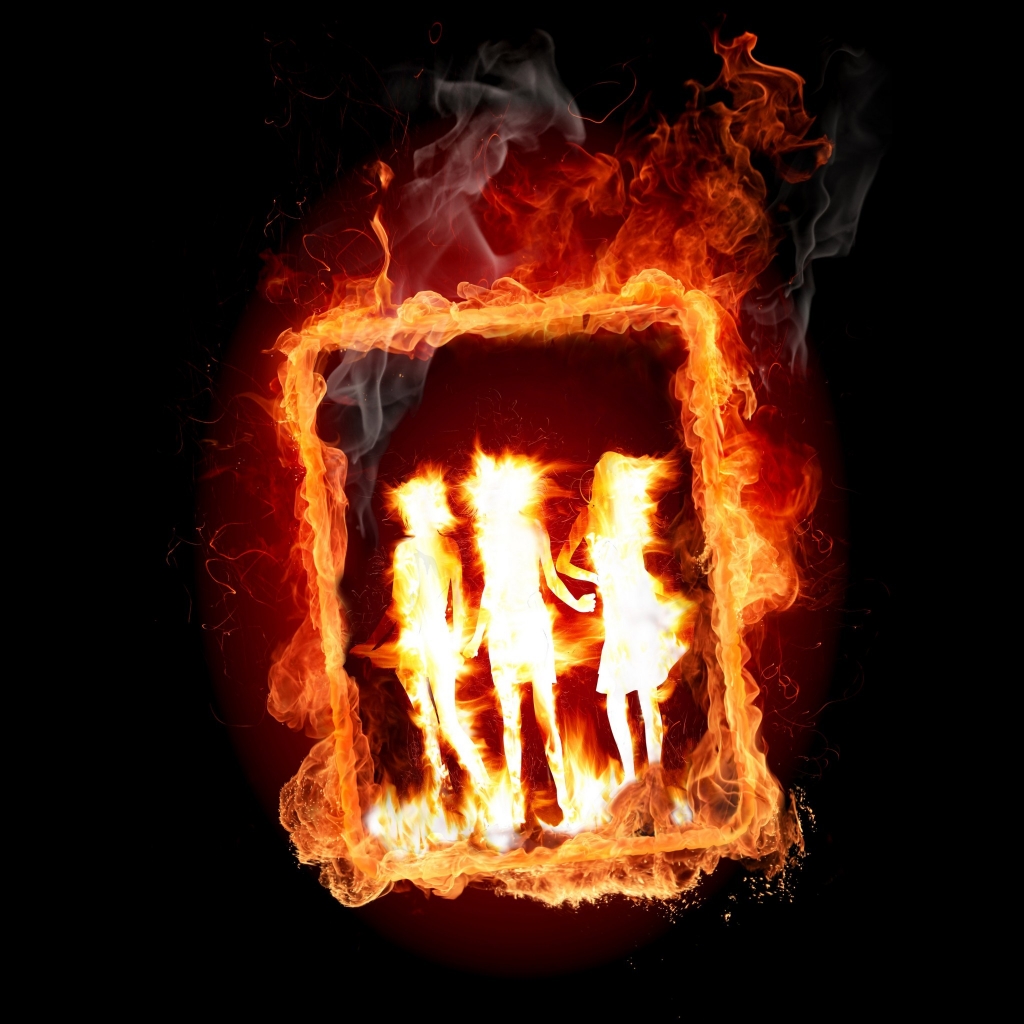 Girl Frame in Fire for 1024 x 1024 iPad resolution