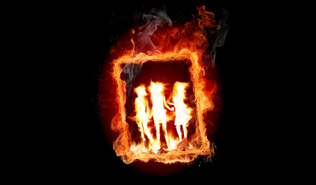 Girl Frame in Fire for 1024 x 600 widescreen resolution