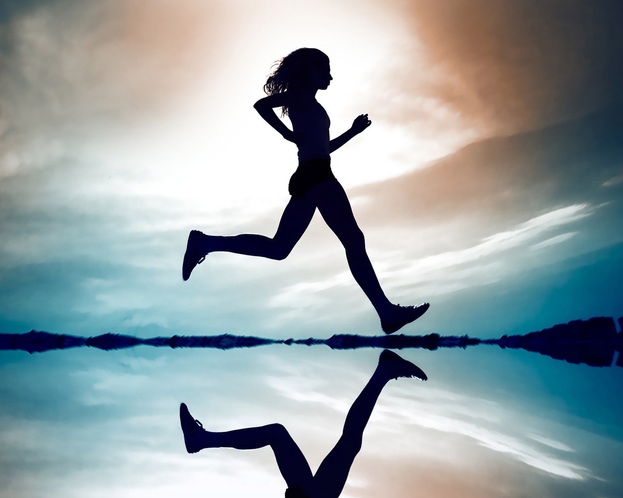 Girl Running for 1280 x 1024 resolution