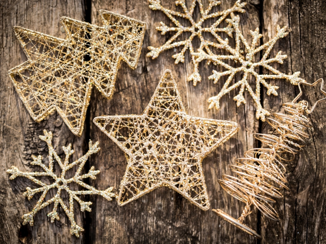 Gold Small Christmas Ornaments for 1280 x 960 resolution