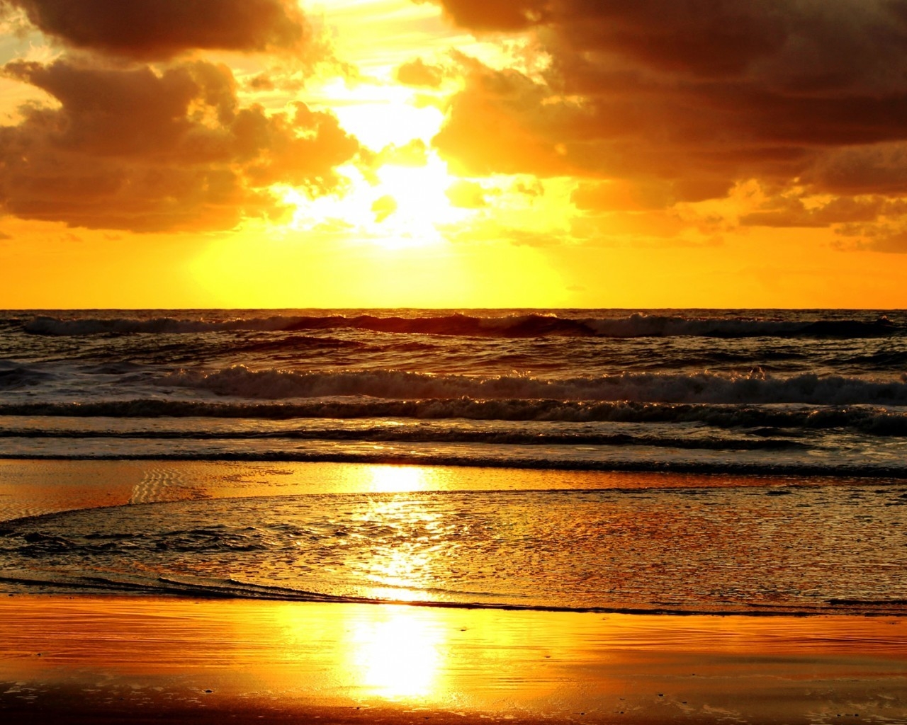 Golden Sunset for 1280 x 1024 resolution