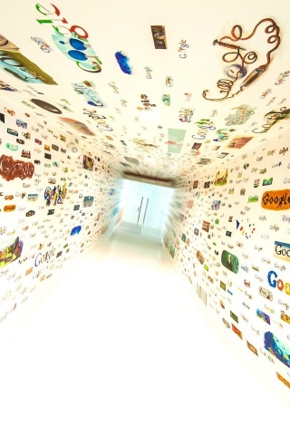 Google Logo Room for 320 x 480 iPhone resolution