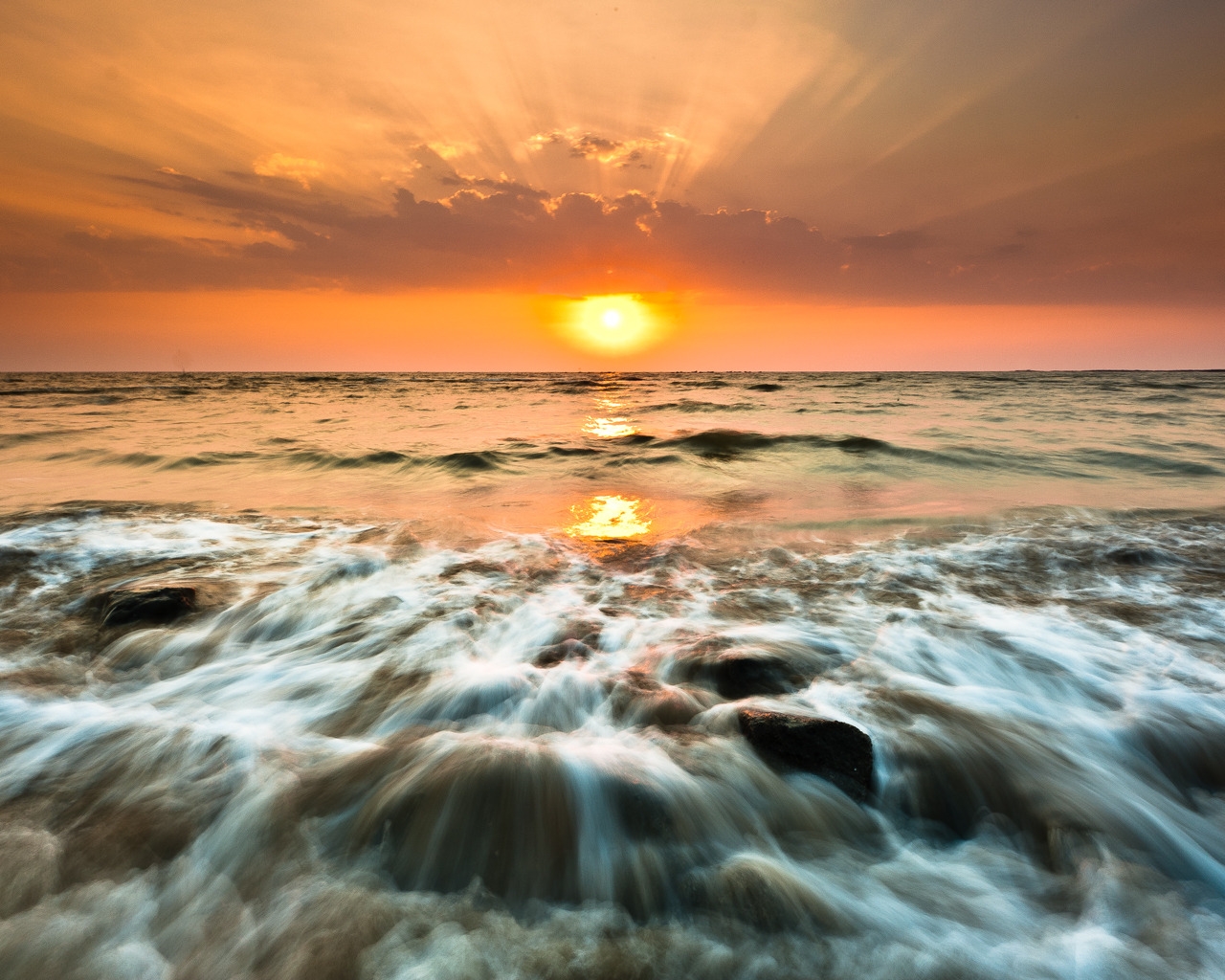 Gorai Beach Sunset for 1280 x 1024 resolution