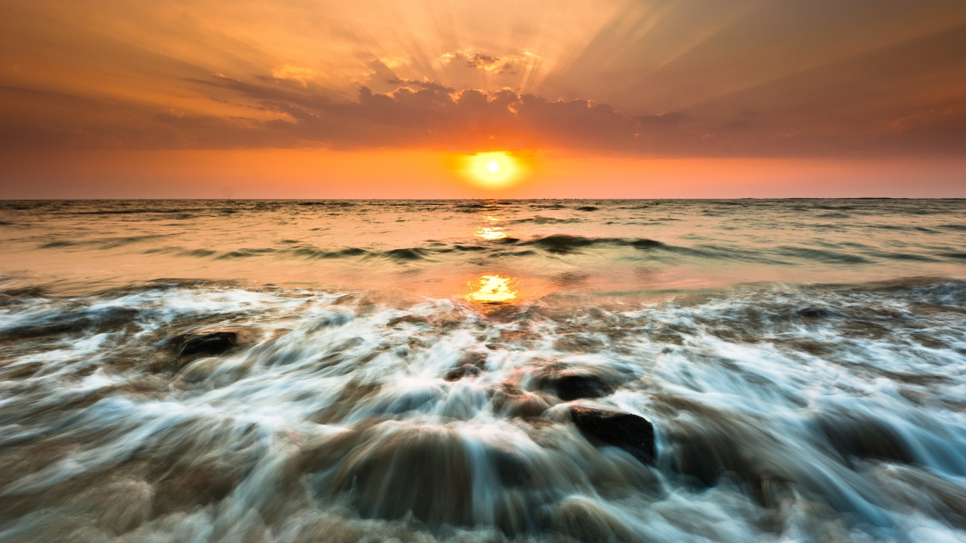 Gorai Beach Sunset for 1366 x 768 HDTV resolution